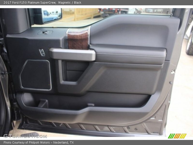 Magnetic / Black 2017 Ford F150 Platinum SuperCrew