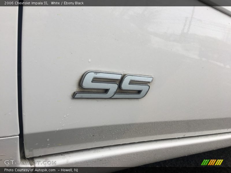 White / Ebony Black 2006 Chevrolet Impala SS