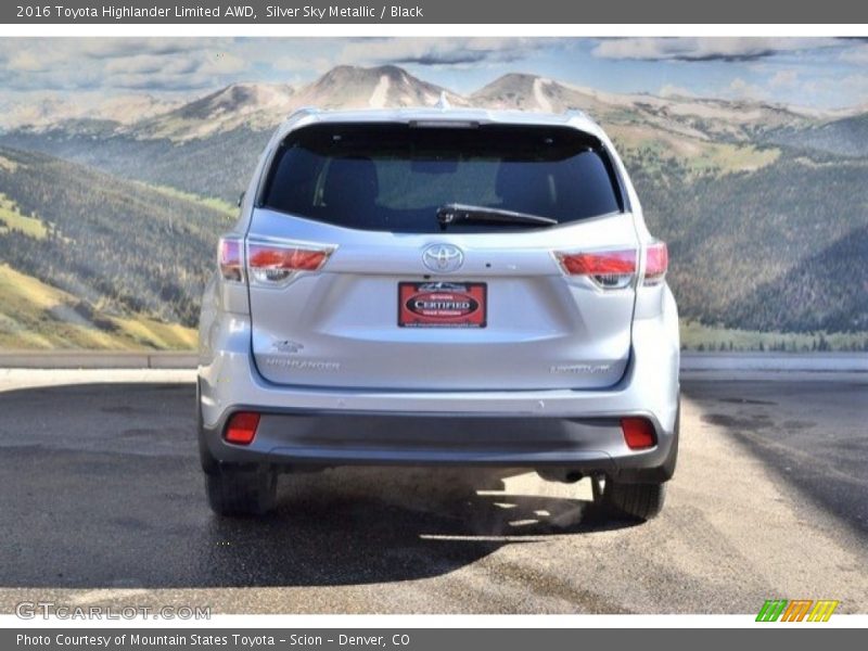 Silver Sky Metallic / Black 2016 Toyota Highlander Limited AWD