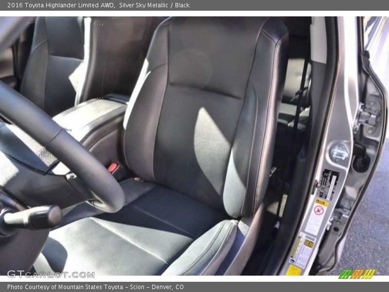 Silver Sky Metallic / Black 2016 Toyota Highlander Limited AWD