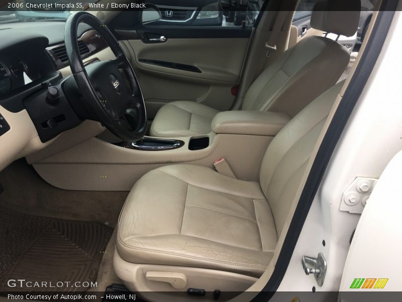 White / Ebony Black 2006 Chevrolet Impala SS