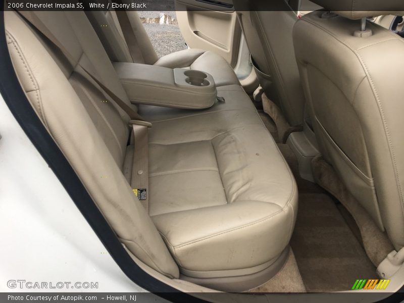 White / Ebony Black 2006 Chevrolet Impala SS