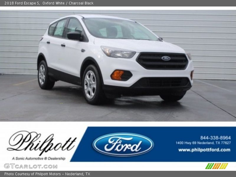 Oxford White / Charcoal Black 2018 Ford Escape S