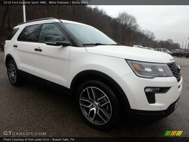 Front 3/4 View of 2018 Explorer Sport 4WD