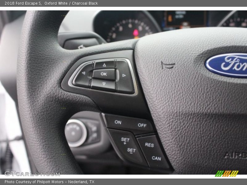 Oxford White / Charcoal Black 2018 Ford Escape S