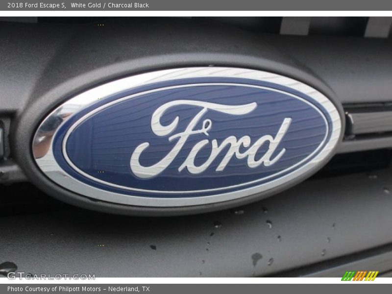 White Gold / Charcoal Black 2018 Ford Escape S