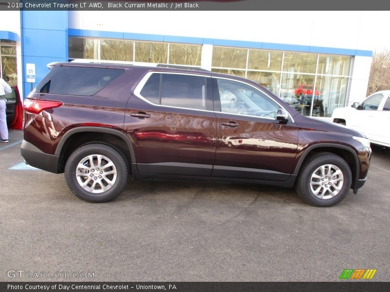 Black Currant Metallic / Jet Black 2018 Chevrolet Traverse LT AWD