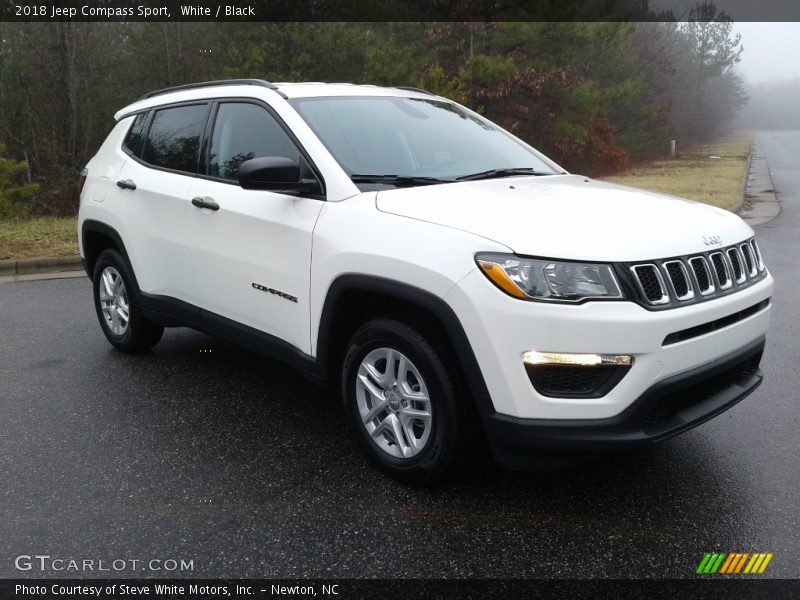 White / Black 2018 Jeep Compass Sport