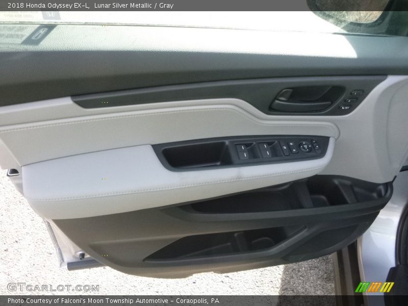 Lunar Silver Metallic / Gray 2018 Honda Odyssey EX-L