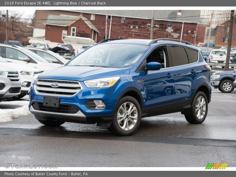Lightning Blue / Charcoal Black 2018 Ford Escape SE 4WD