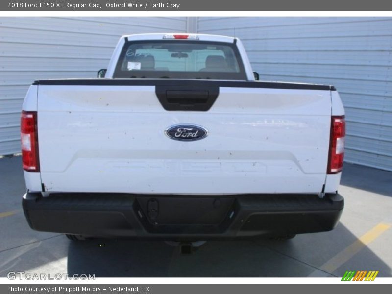Oxford White / Earth Gray 2018 Ford F150 XL Regular Cab