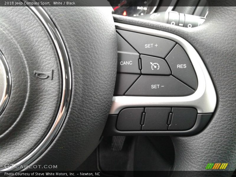 White / Black 2018 Jeep Compass Sport
