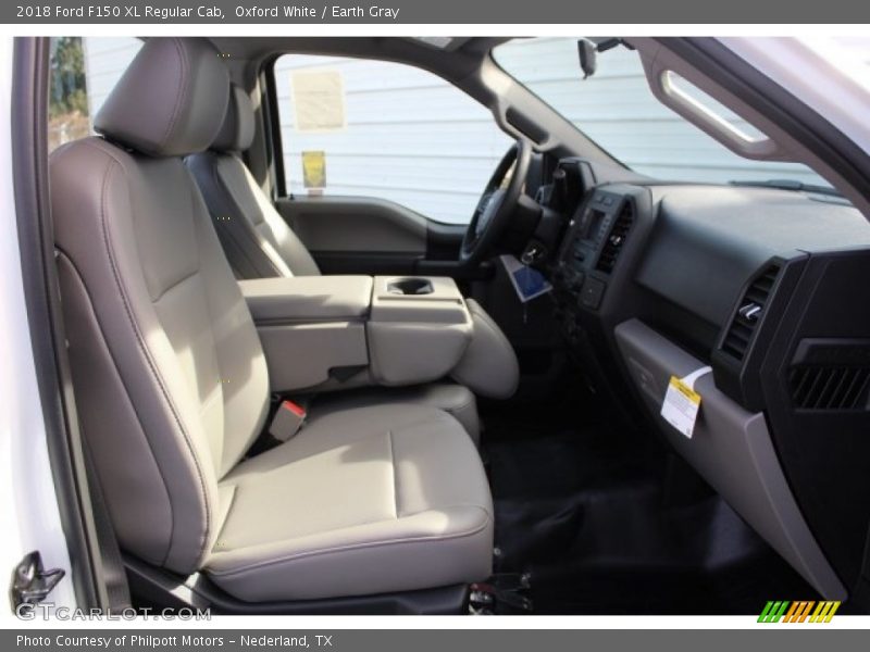 Oxford White / Earth Gray 2018 Ford F150 XL Regular Cab