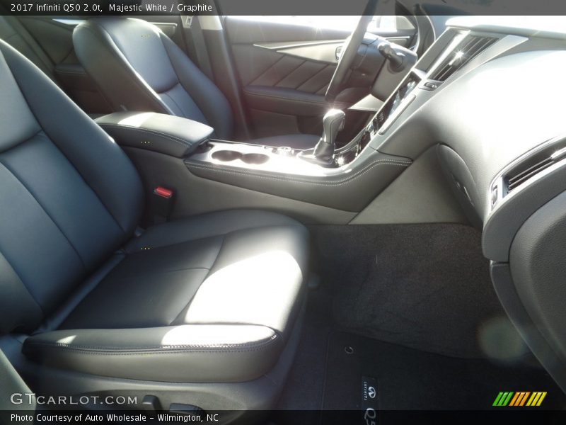 Majestic White / Graphite 2017 Infiniti Q50 2.0t