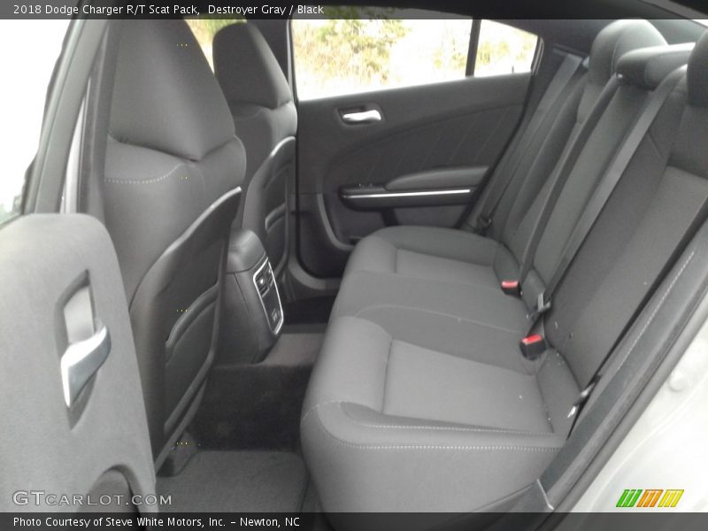 Destroyer Gray / Black 2018 Dodge Charger R/T Scat Pack