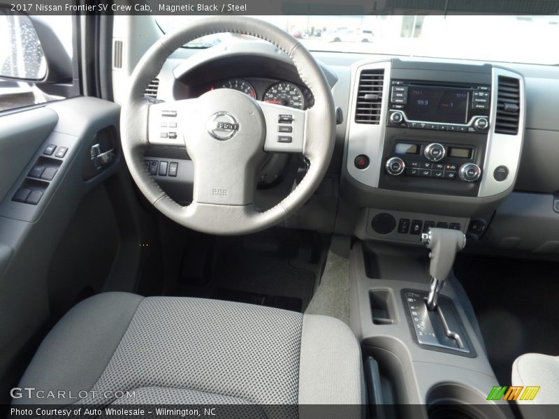 Magnetic Black / Steel 2017 Nissan Frontier SV Crew Cab