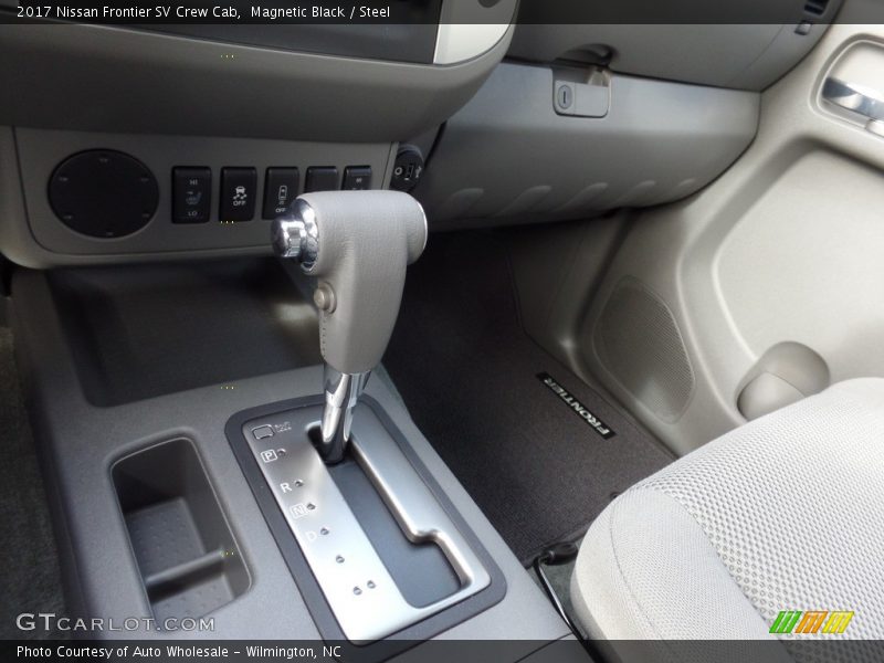 Magnetic Black / Steel 2017 Nissan Frontier SV Crew Cab