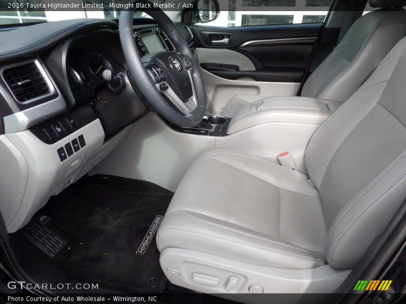 Midnight Black Metallic / Ash 2016 Toyota Highlander Limited