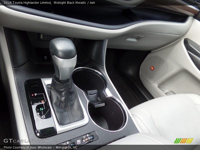 Midnight Black Metallic / Ash 2016 Toyota Highlander Limited