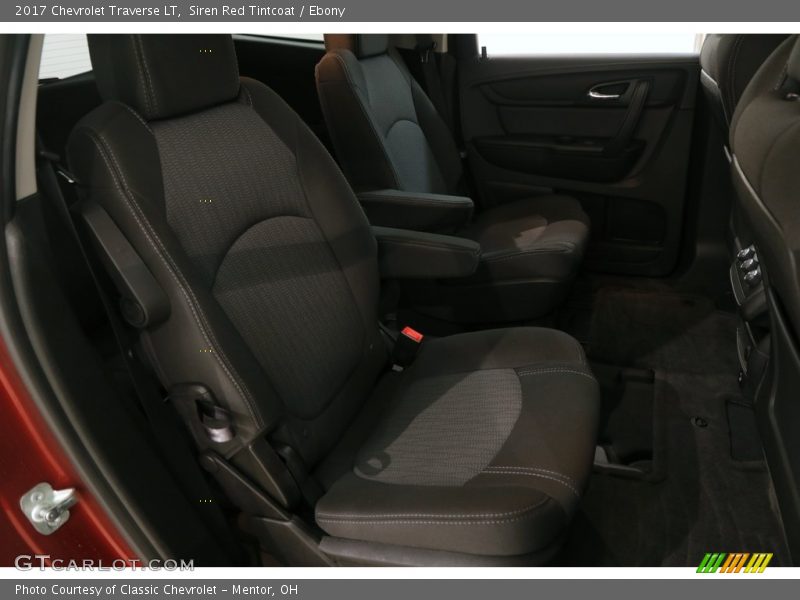 Siren Red Tintcoat / Ebony 2017 Chevrolet Traverse LT