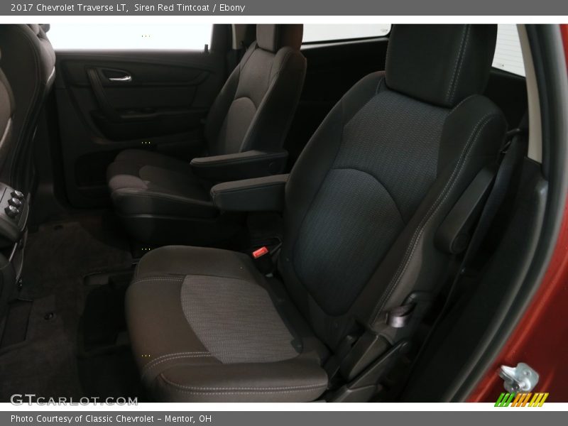 Siren Red Tintcoat / Ebony 2017 Chevrolet Traverse LT