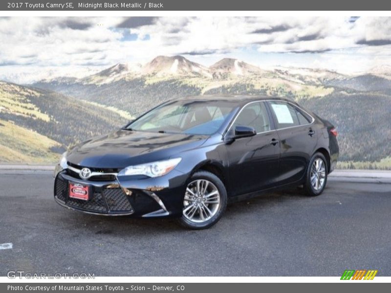 Midnight Black Metallic / Black 2017 Toyota Camry SE