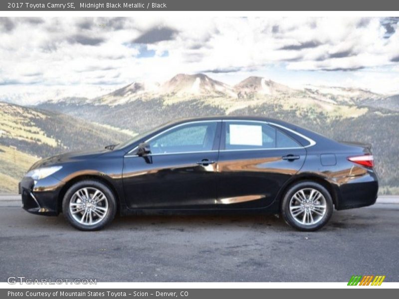 Midnight Black Metallic / Black 2017 Toyota Camry SE