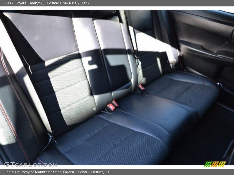 Cosmic Gray Mica / Black 2017 Toyota Camry SE