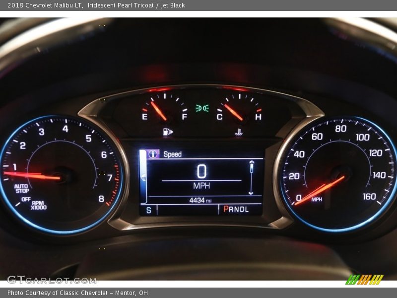 Iridescent Pearl Tricoat / Jet Black 2018 Chevrolet Malibu LT