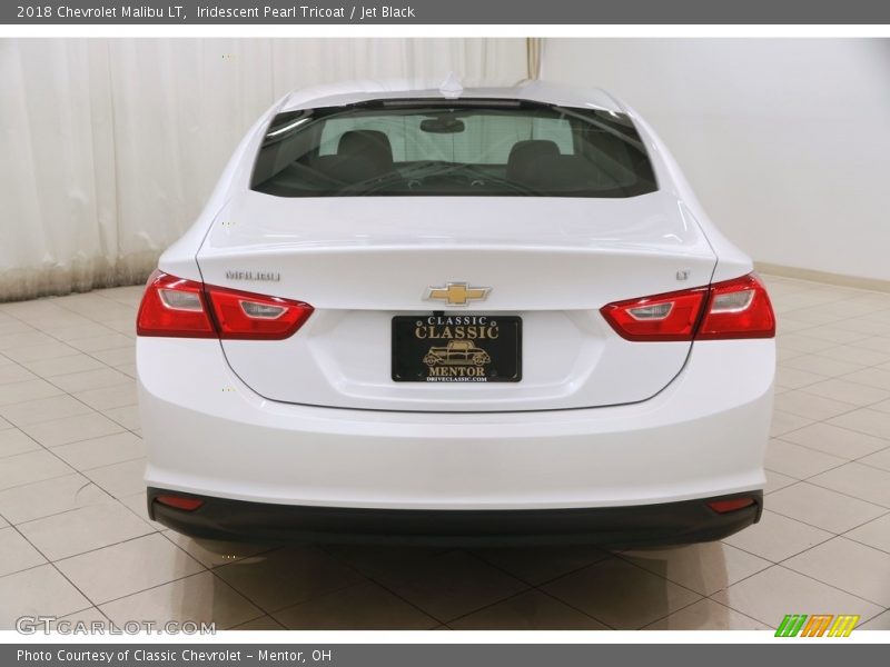 Iridescent Pearl Tricoat / Jet Black 2018 Chevrolet Malibu LT
