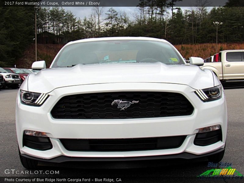 Oxford White / Ebony 2017 Ford Mustang V6 Coupe