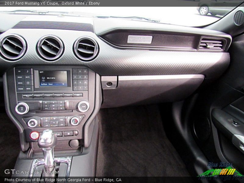 Oxford White / Ebony 2017 Ford Mustang V6 Coupe