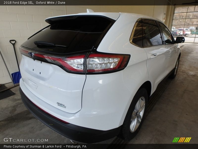 Oxford White / Dune 2018 Ford Edge SEL