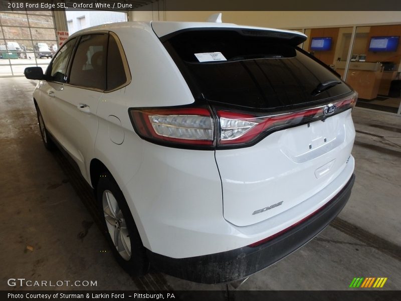 Oxford White / Dune 2018 Ford Edge SEL