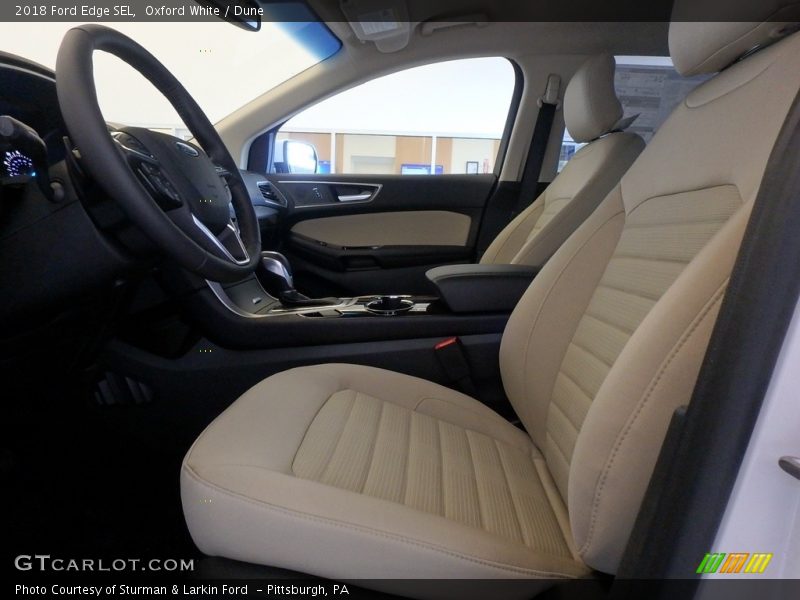 Oxford White / Dune 2018 Ford Edge SEL