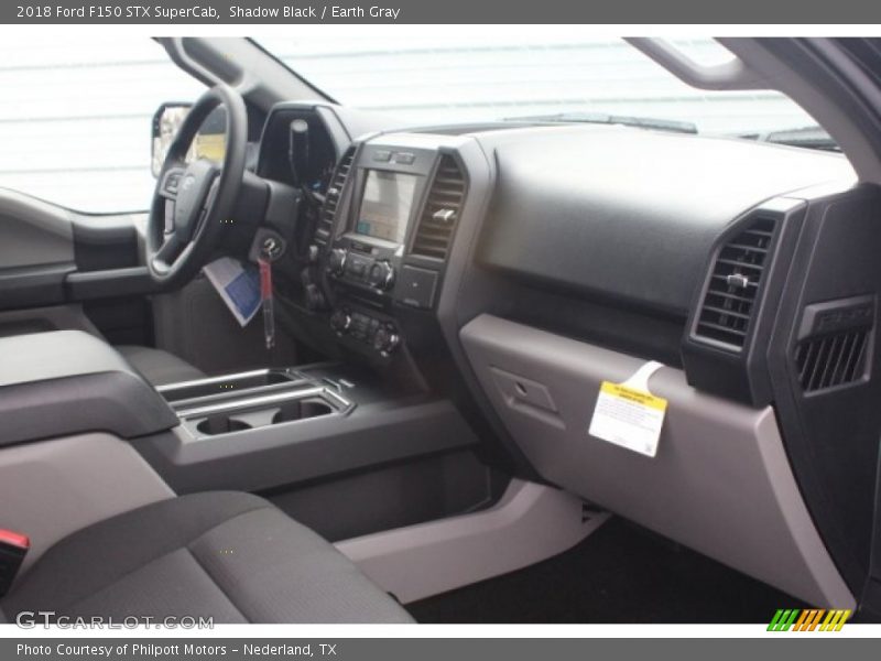 Shadow Black / Earth Gray 2018 Ford F150 STX SuperCab