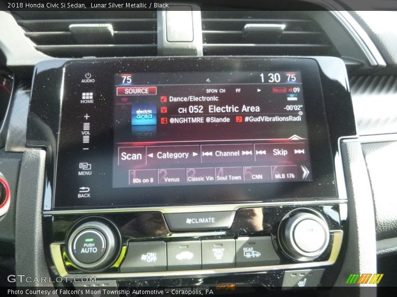 Lunar Silver Metallic / Black 2018 Honda Civic Si Sedan