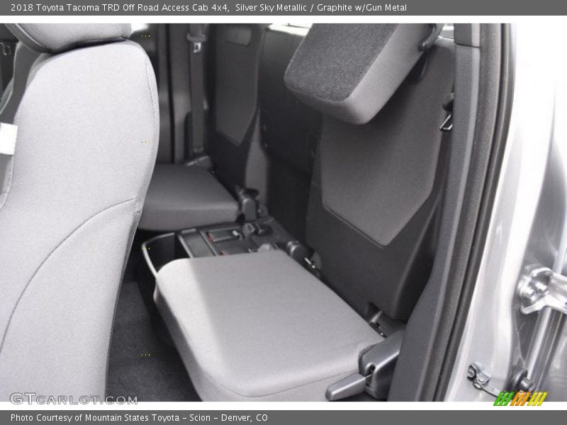 Silver Sky Metallic / Graphite w/Gun Metal 2018 Toyota Tacoma TRD Off Road Access Cab 4x4