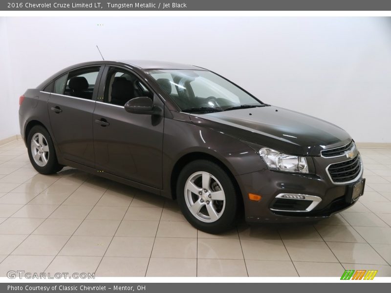 Tungsten Metallic / Jet Black 2016 Chevrolet Cruze Limited LT