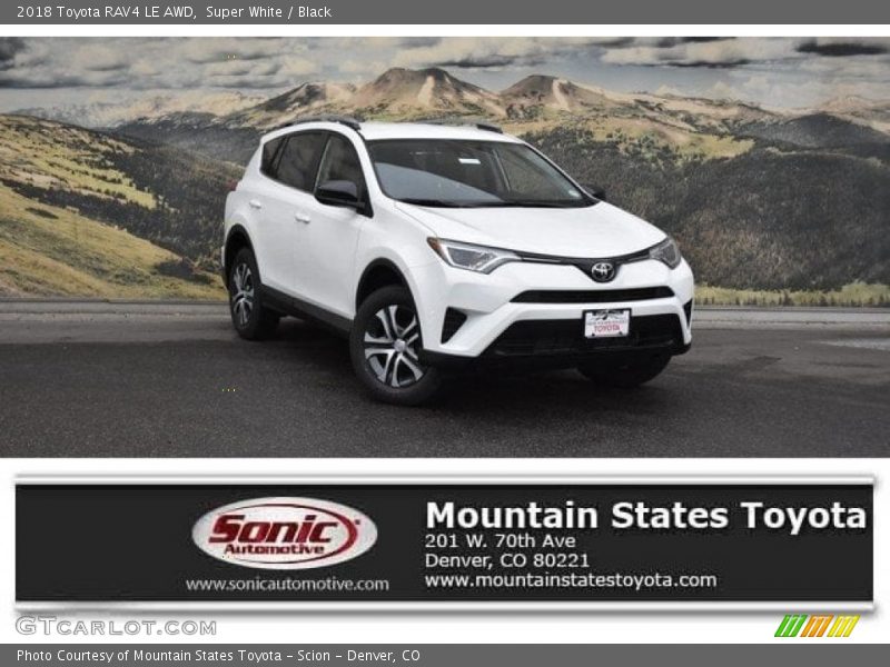 Super White / Black 2018 Toyota RAV4 LE AWD
