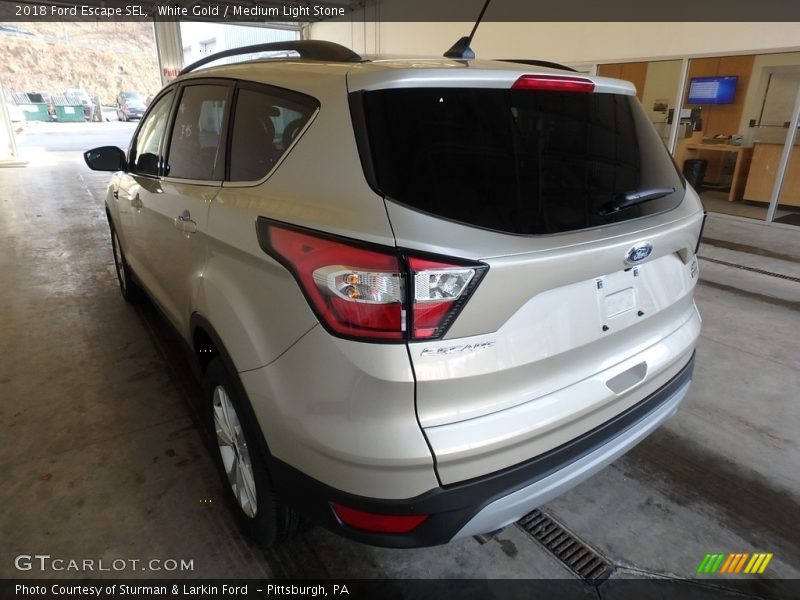 White Gold / Medium Light Stone 2018 Ford Escape SEL
