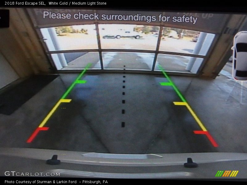 White Gold / Medium Light Stone 2018 Ford Escape SEL