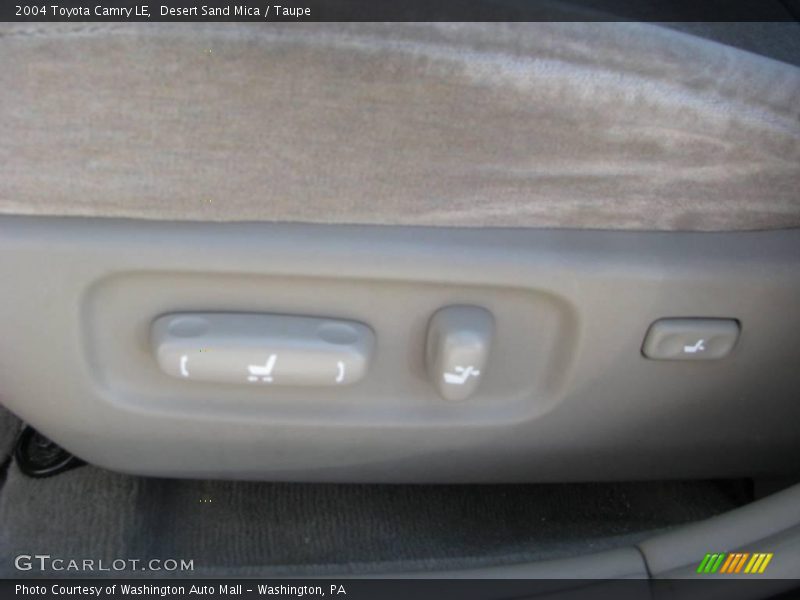 Desert Sand Mica / Taupe 2004 Toyota Camry LE