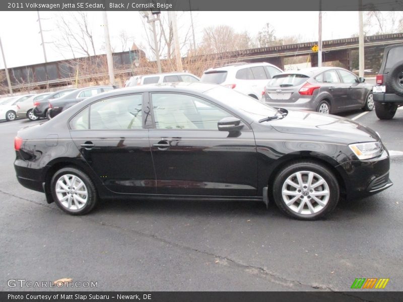 Black / Cornsilk Beige 2011 Volkswagen Jetta SE Sedan