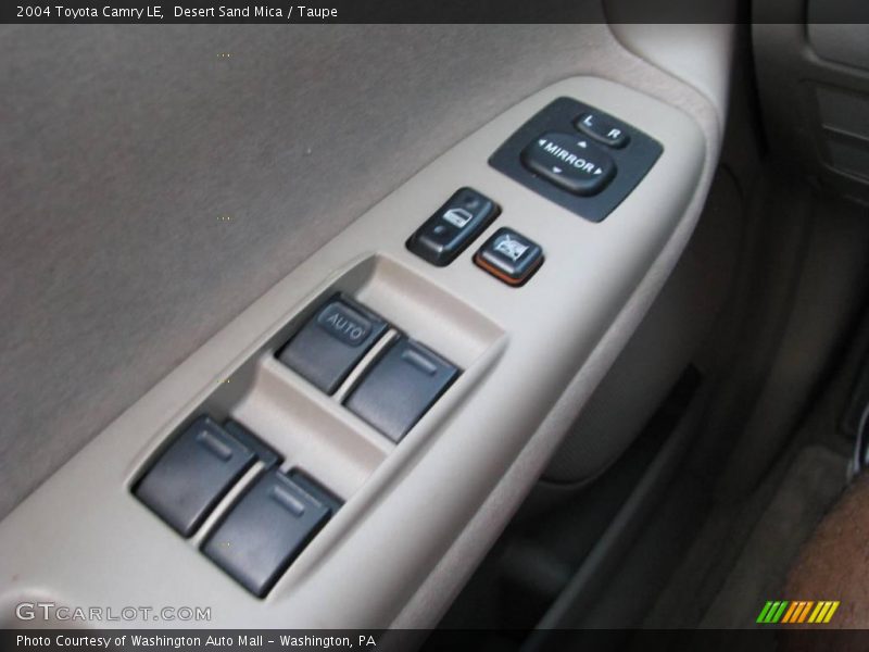 Desert Sand Mica / Taupe 2004 Toyota Camry LE