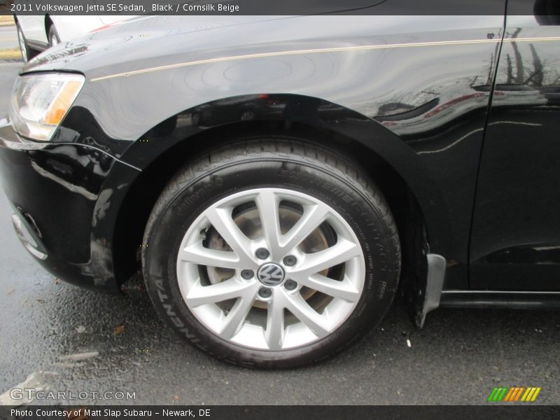Black / Cornsilk Beige 2011 Volkswagen Jetta SE Sedan