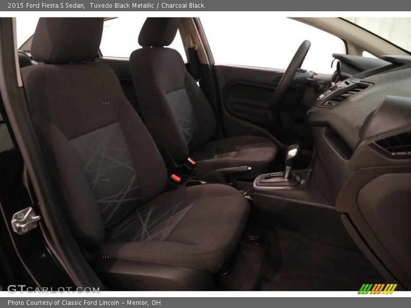 Tuxedo Black Metallic / Charcoal Black 2015 Ford Fiesta S Sedan