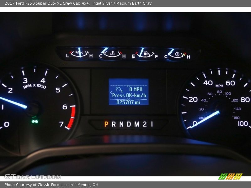 Ingot Silver / Medium Earth Gray 2017 Ford F350 Super Duty XL Crew Cab 4x4