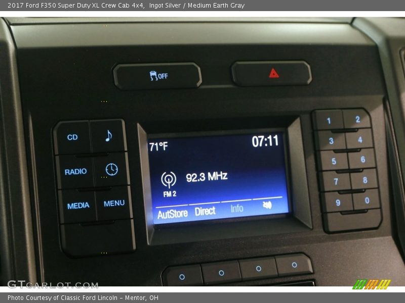 Ingot Silver / Medium Earth Gray 2017 Ford F350 Super Duty XL Crew Cab 4x4