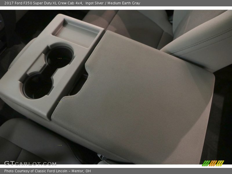 Ingot Silver / Medium Earth Gray 2017 Ford F350 Super Duty XL Crew Cab 4x4